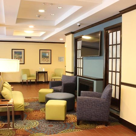 Holiday Inn Express & Suites Lebanon By Ihg Екстериор снимка