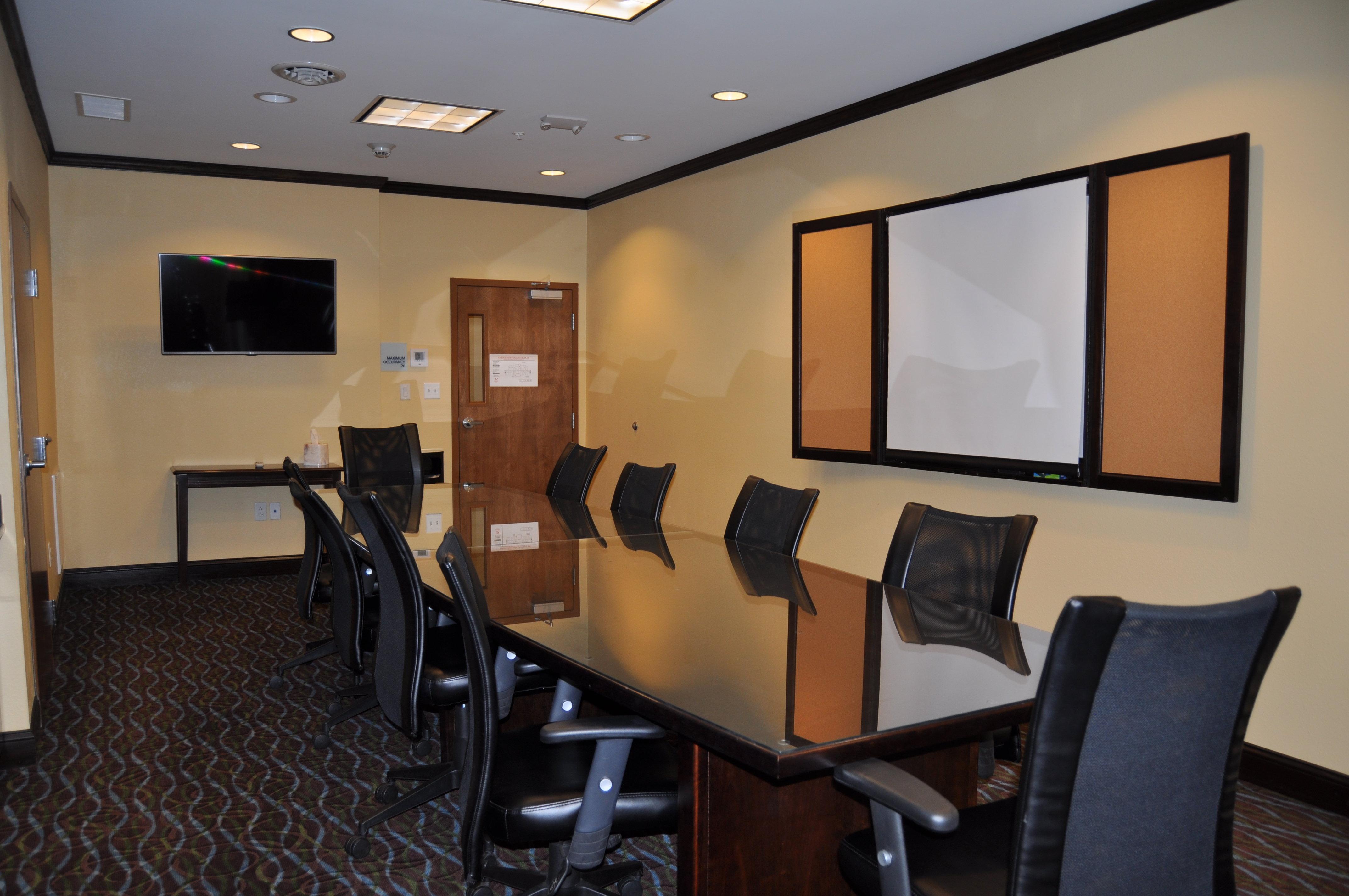 Holiday Inn Express & Suites Lebanon By Ihg Екстериор снимка