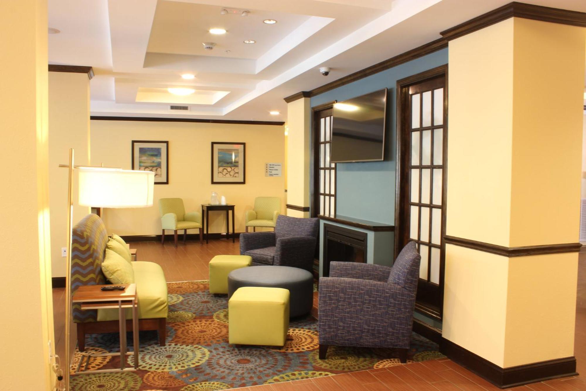 Holiday Inn Express & Suites Lebanon By Ihg Екстериор снимка