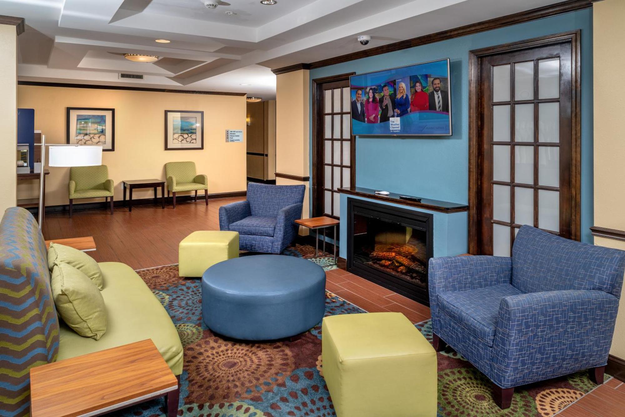 Holiday Inn Express & Suites Lebanon By Ihg Екстериор снимка